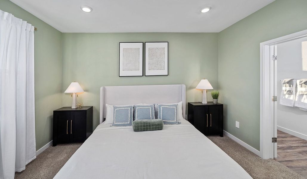Furnished interior view inside a new home in Entrada Del Toro at Rancho Sahuarita, Sahuarita (Image 42).