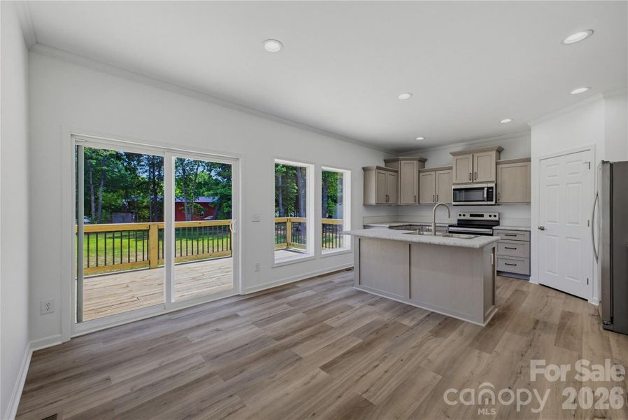 Image 36 of a home in .