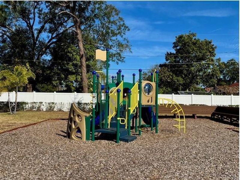 Community amenities in , Orlando (Image 9).