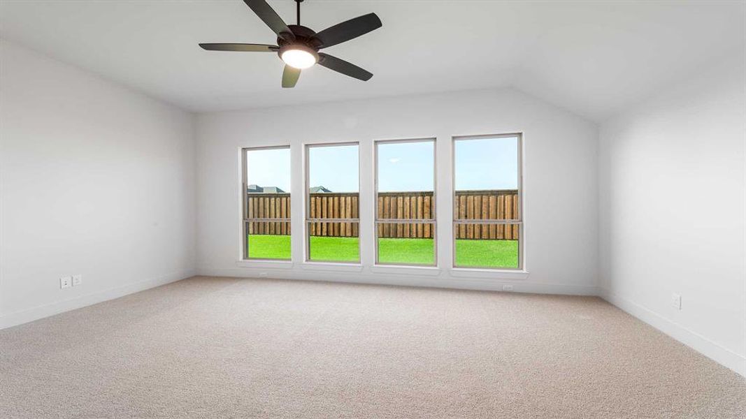 Spacious, unfurnished interior of a new home in Myrtle Creek 60', Waxahachie (Image 19).