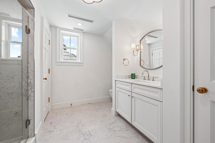 269 Jamaica Ln-36 269 Jamaica Ln-36