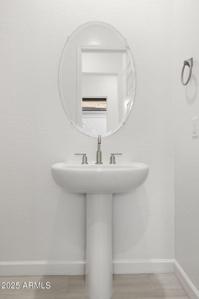 14-web-or-mls-1746-e-questa-dr