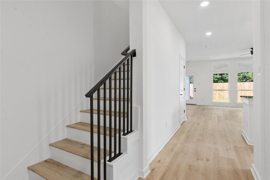 Spacious, unfurnished interior of a new home in , Houston (Image 21).