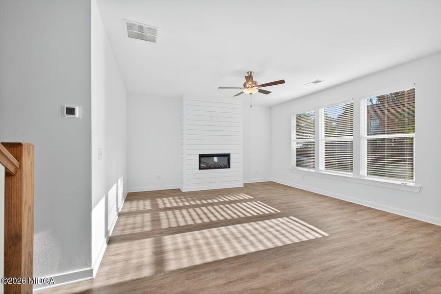 Spacious, unfurnished interior of a new home in Robins Estates, Warner Robins (Image 17). Spacious, unfurnished interior of a new home in Robins Estates, Warner Robins (Image 17).