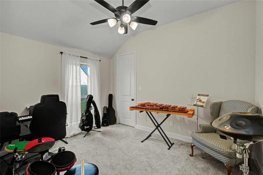 Front Bedroom 2 Front Bedroom 2