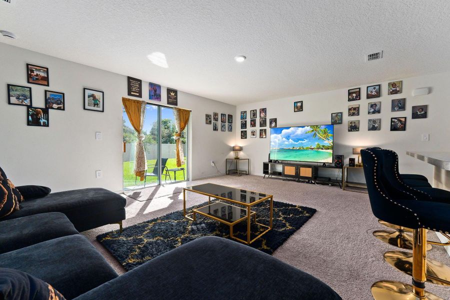 Community amenities in , Palm Bay (Image 27).