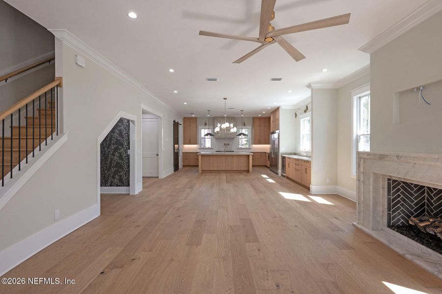 Spacious, unfurnished interior of a new home in , Jacksonville (Image 121).