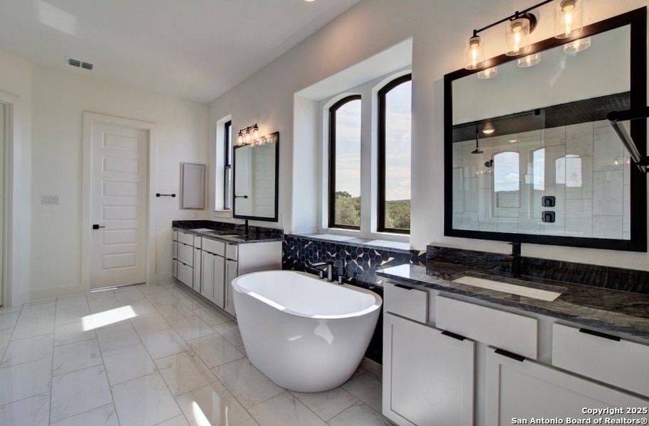 Furnished interior view inside a new home in Verandas at the Rim, San Antonio (Image 12).