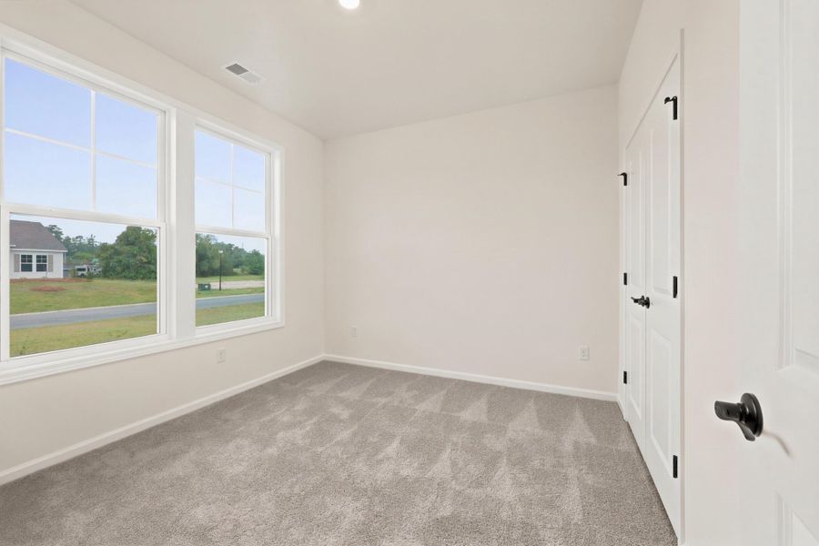 Spacious, unfurnished interior of a new home in Oak Grove, Conway (Image 14).