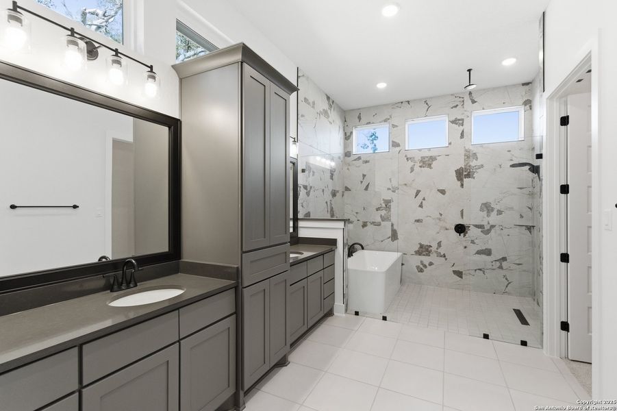 Furnished interior view inside a new home in Caliza Reserve, Boerne (Image 8).