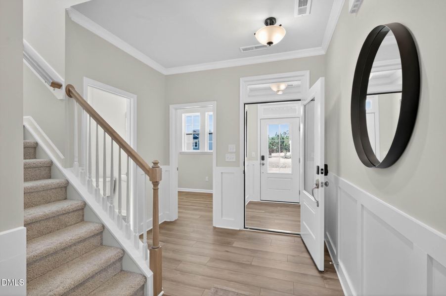 DC 23 Holly Interior-02