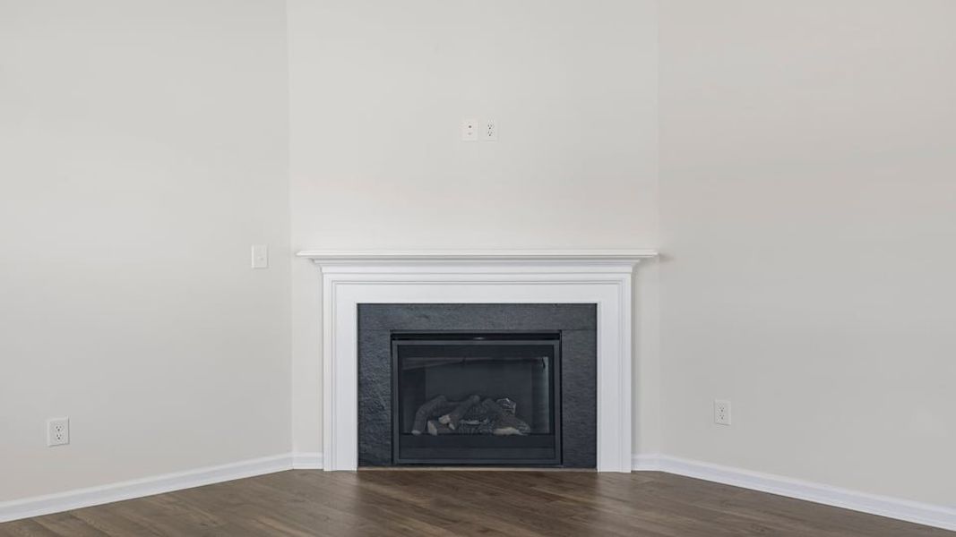 Representative unfurnished interior of a home built from the Belhaven by D.R. Horton in Palmetto Valley, Anderson (Image 21).