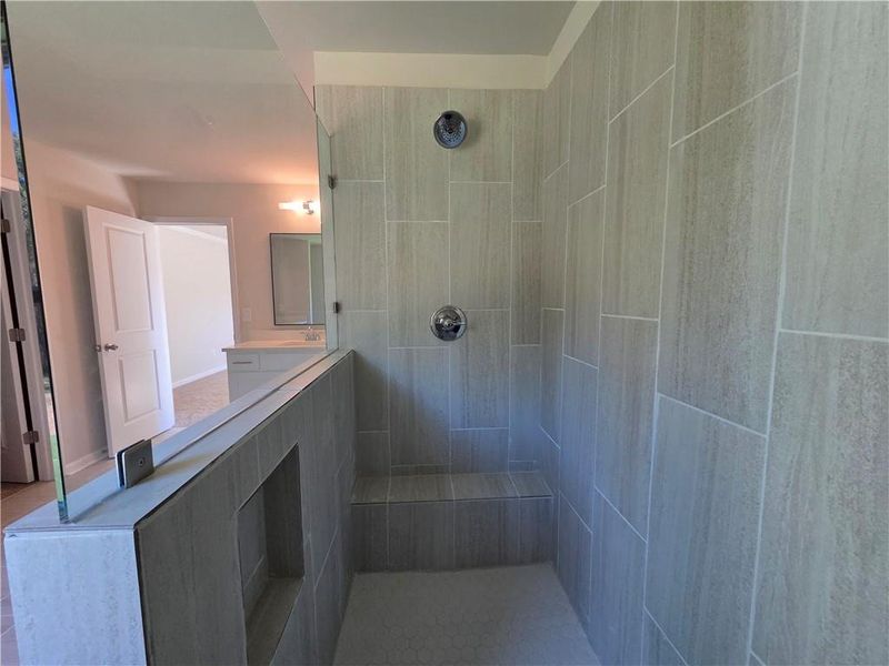 Furnished interior view inside a new home in River Meadows, Bethlehem (Image 11).