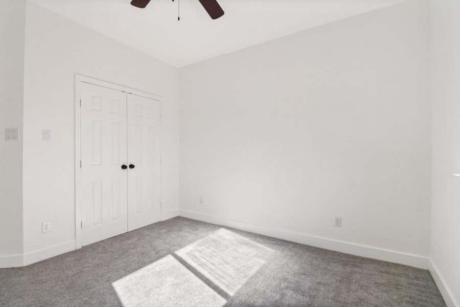 Spacious, unfurnished interior of a new home in , Houston (Image 14).