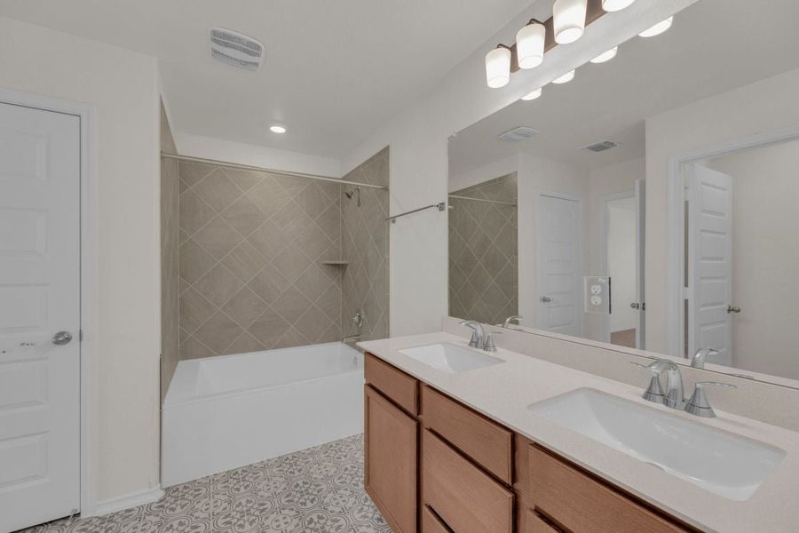 Furnished interior view inside a new home in Hidden Trails, Belton (Image 14).