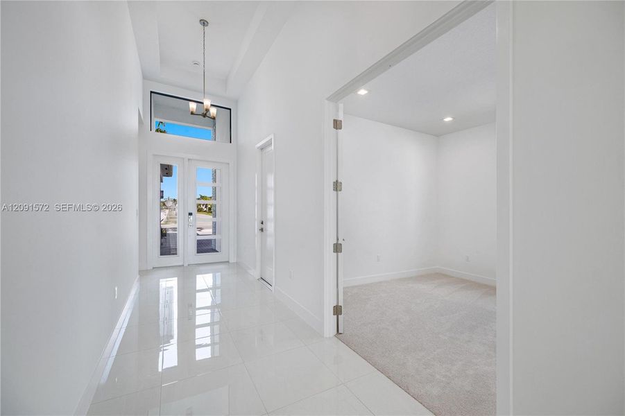 Spacious, unfurnished interior of a new home in , Boca Raton (Image 50). Spacious, unfurnished interior of a new home in , Boca Raton (Image 50).