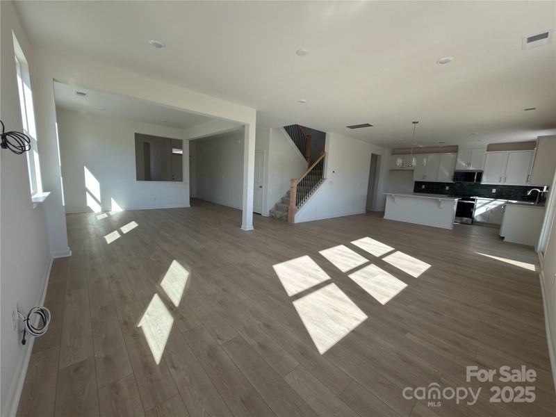 Spacious, unfurnished interior of a new home in , Denver (Image 12).