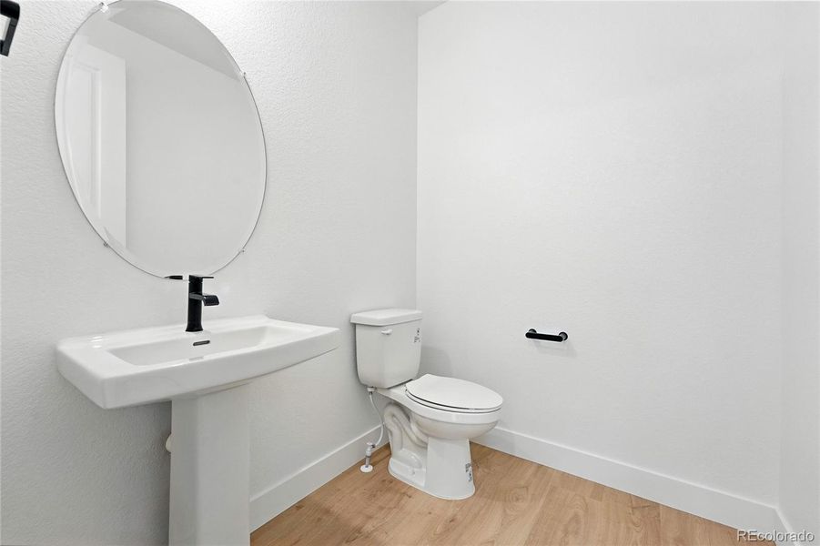 1733 Fox Trotter Point ~ Ready Now