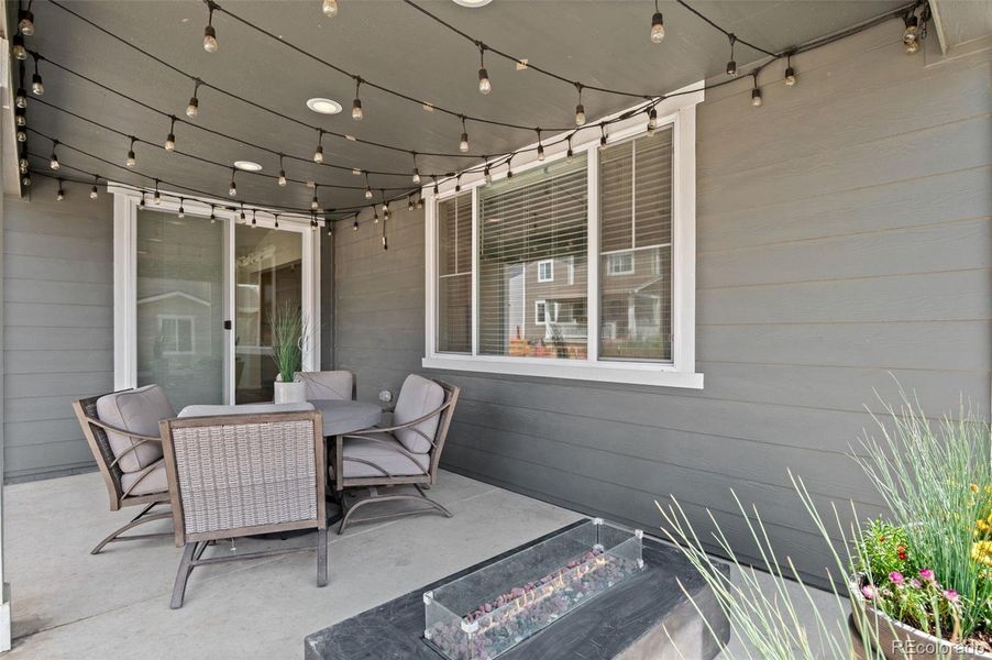 Furnished interior view inside a new home in , Aurora (Image 38).