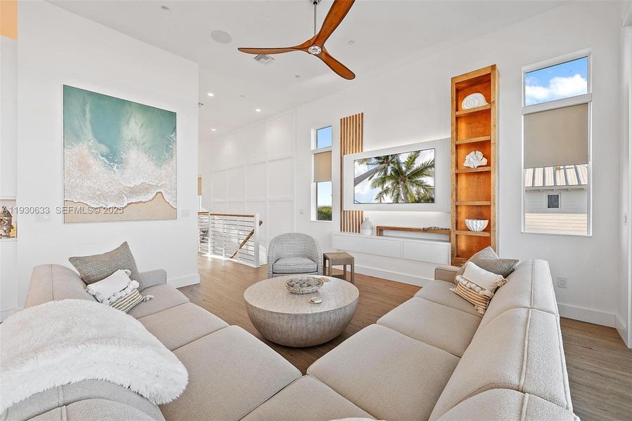 Furnished interior view inside a new home in , Fort Pierce (Image 27).