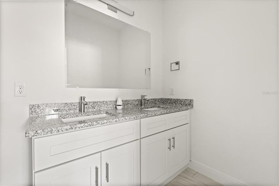 Image 38 of a home in .