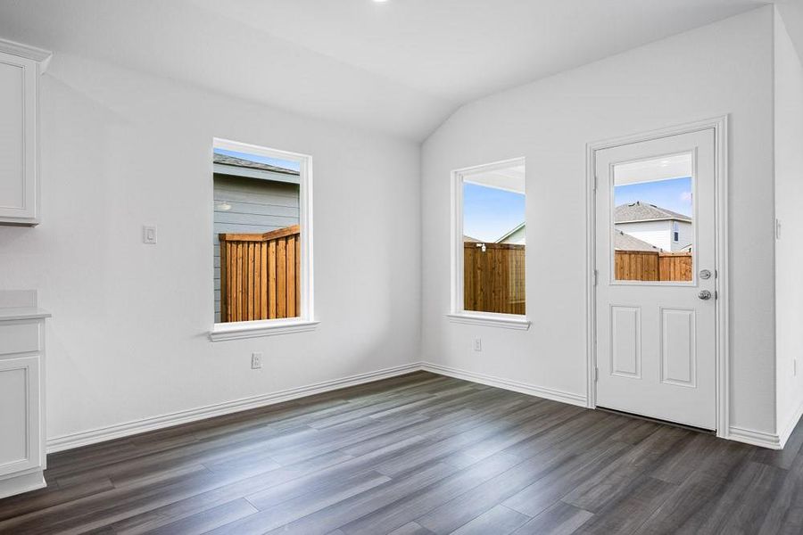 2149 Tule Way ~ Ready Now!