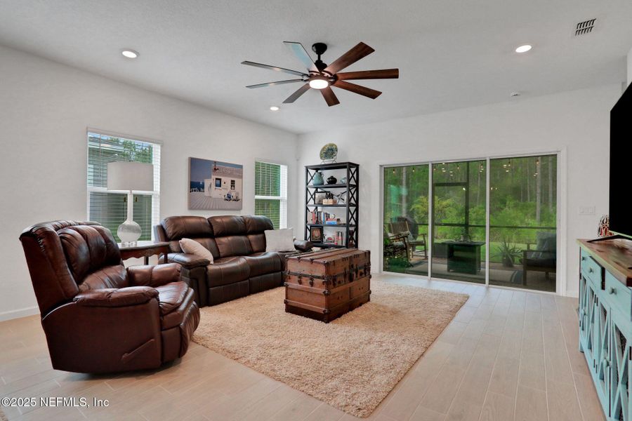 Furnished interior view inside a new home in Tributary: Lakeview at Tributary 50's, Yulee (Image 16).
