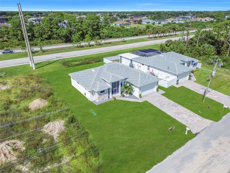 Image 32 of a home in .