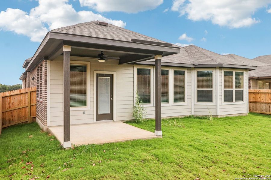 Exterior details and patio area of a home in Fox Falls, Boerne (Image 22).