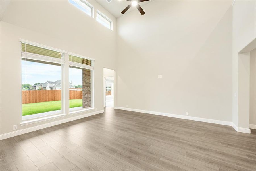 Spacious, unfurnished interior of a new home in Hulen Trails Classic 50, Fort Worth (Image 33). Spacious, unfurnished interior of a new home in Hulen Trails Classic 50, Fort Worth (Image 33).