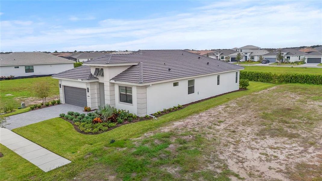 Image 74 of a home in Cresswind Lakewood Ranch. Image 74 of a home in Cresswind Lakewood Ranch.