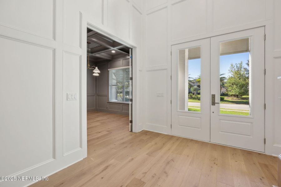 Spacious, unfurnished interior of a new home in , Jacksonville (Image 43).