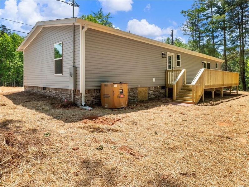 Exterior details and patio area of a home in , Gainesville (Image 17).