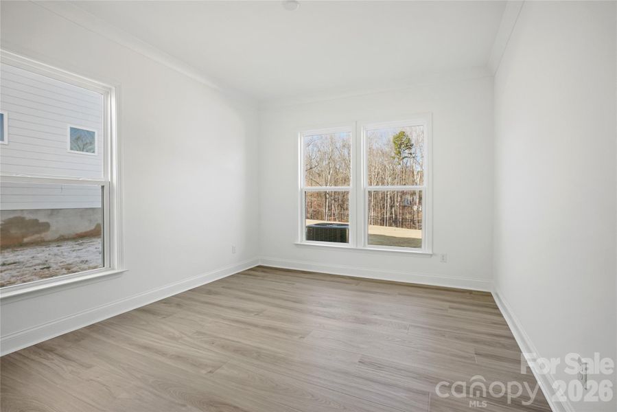 Spacious, unfurnished interior of a new home in Forest Creek, Waxhaw (Image 19).