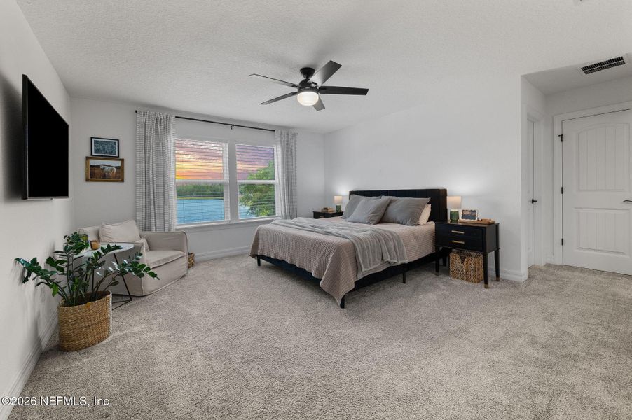 Furnished interior view inside a new home in Rolling Hills, St. Augustine (Image 40).