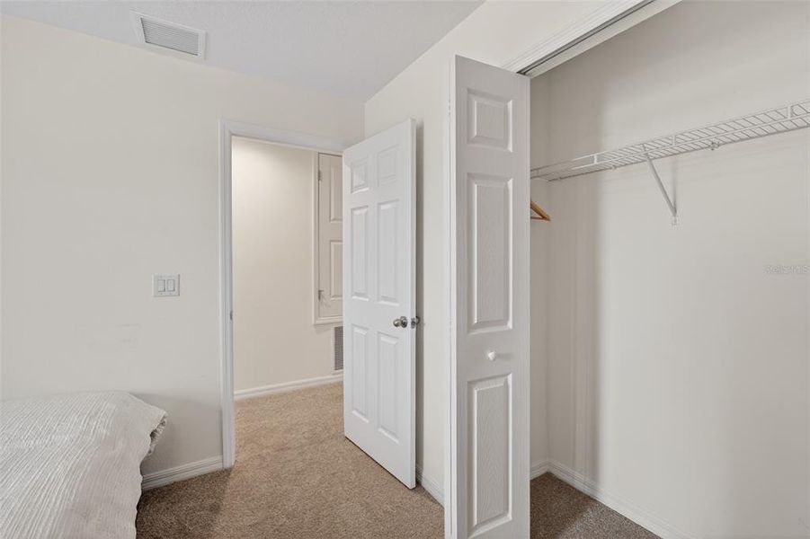 Spacious, unfurnished interior of a new home in , Kissimmee (Image 22).