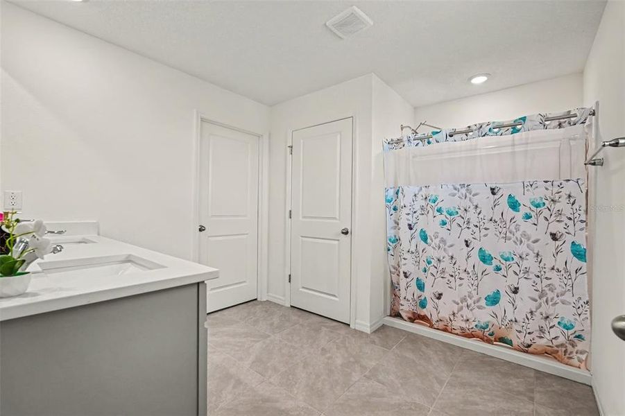 Furnished interior view inside a new home in , Plant City (Image 10). Furnished interior view inside a new home in , Plant City (Image 10).