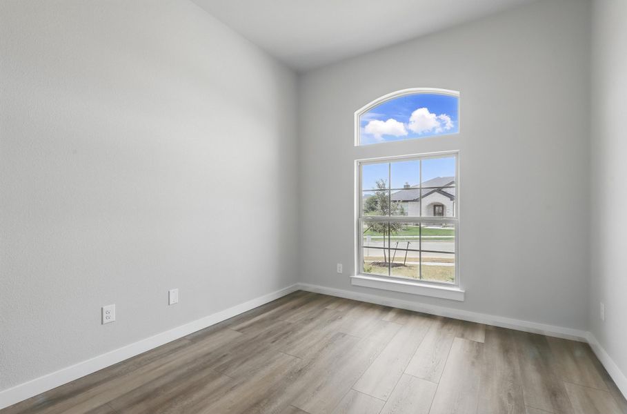 Representative unfurnished interior of a home built from the McKinley I by Cheldan Homes in Horizons at Bankston Estates, Venus (Image 21).