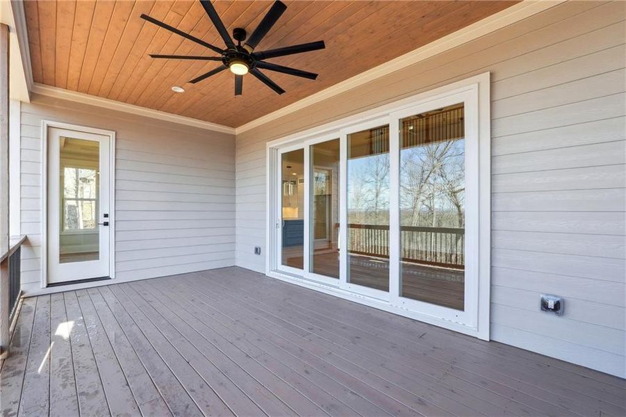 Exterior details and patio area of a home in , Dawsonville (Image 3).