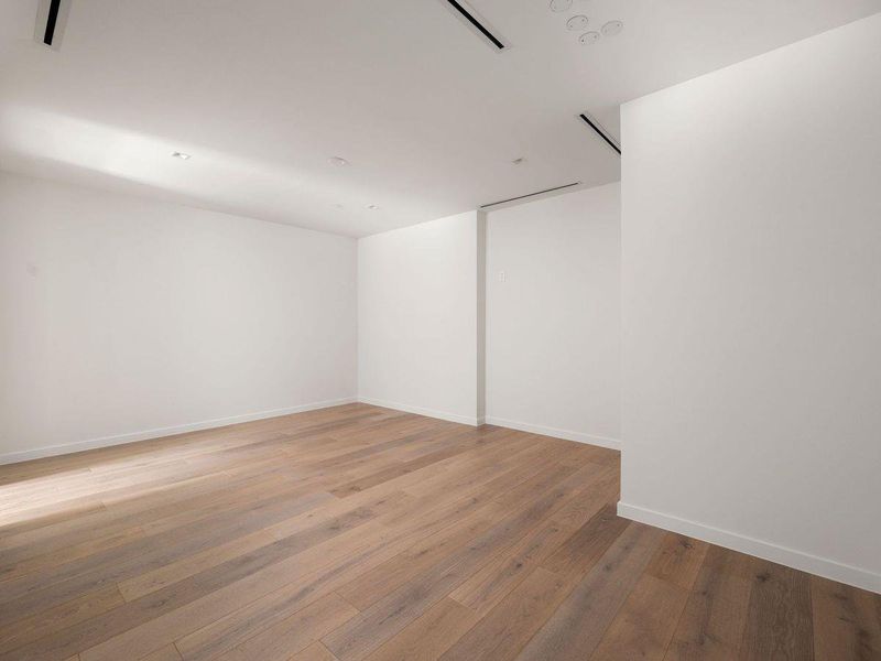 Spacious, unfurnished interior of a new home in The Colorfield, Austin (Image 21).