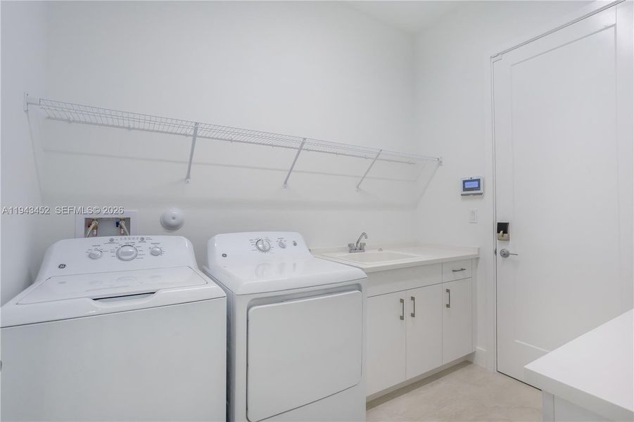 Image 68 of a home in Lotus Edge.