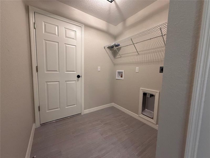 Spacious, unfurnished interior of a new home in , Dunnellon (Image 10). Spacious, unfurnished interior of a new home in , Dunnellon (Image 10).