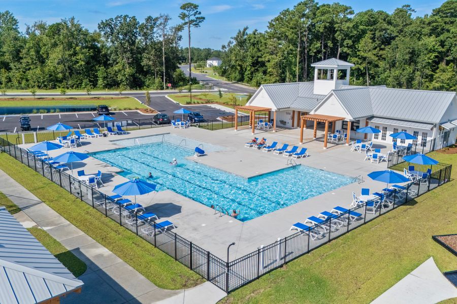 Community amenities in Waterside - Boardwalk Series, Longs (Image 9).