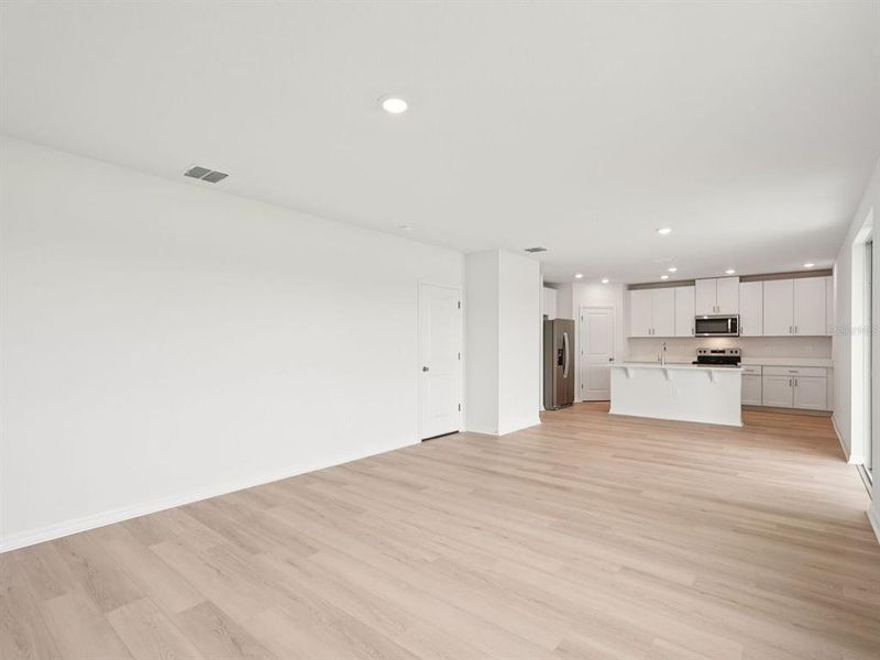 Spacious, unfurnished interior of a new home in Magnolia Bay - Classic Series, Nokomis (Image 23). Spacious, unfurnished interior of a new home in Magnolia Bay - Classic Series, Nokomis (Image 23).