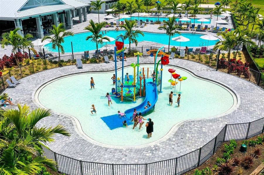 Community amenities in Lorraine Lakes at Lakewood Ranch, Lakewood Ranch (Image 49).