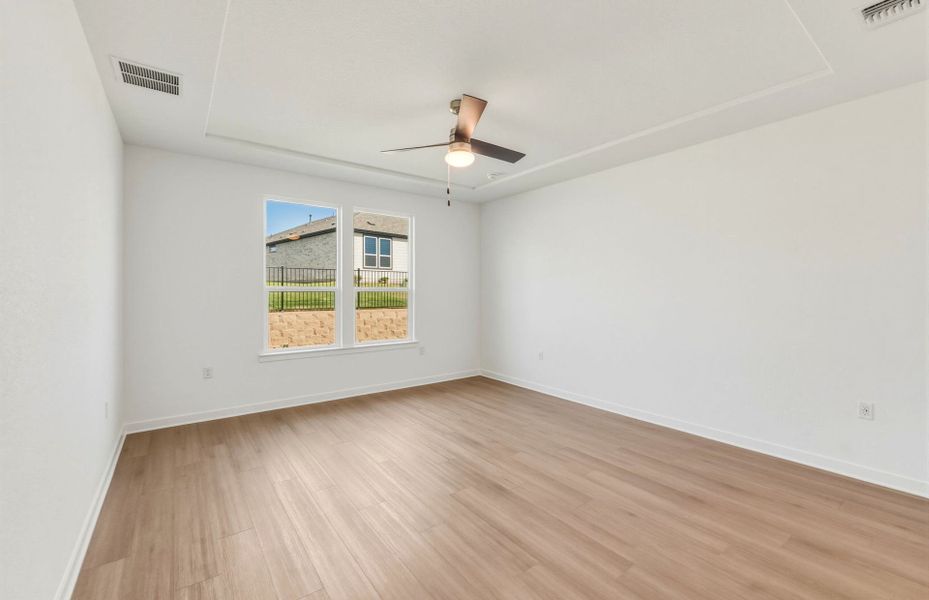 Representative unfurnished interior of a home built from the Mystique by Del Webb in Del Webb Sonoma Verde, Rockwall (Image 23).