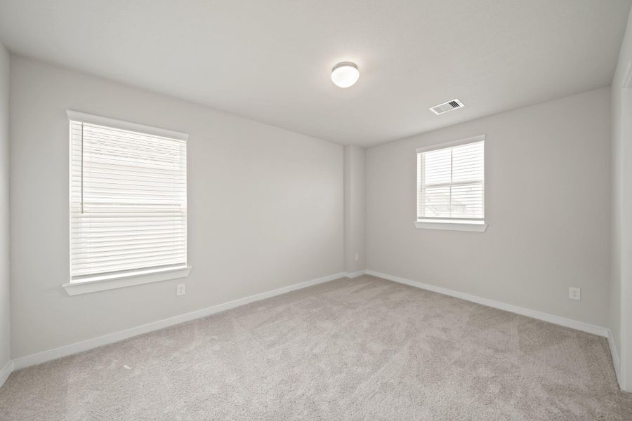 Spacious, unfurnished interior of a new home in Beacon Hill, Waller (Image 26).