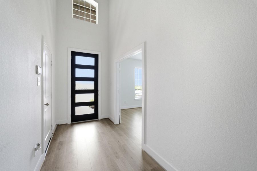 Spacious, unfurnished interior of a new home in Sundance Cove, Crosby (Image 32). Spacious, unfurnished interior of a new home in Sundance Cove, Crosby (Image 32).