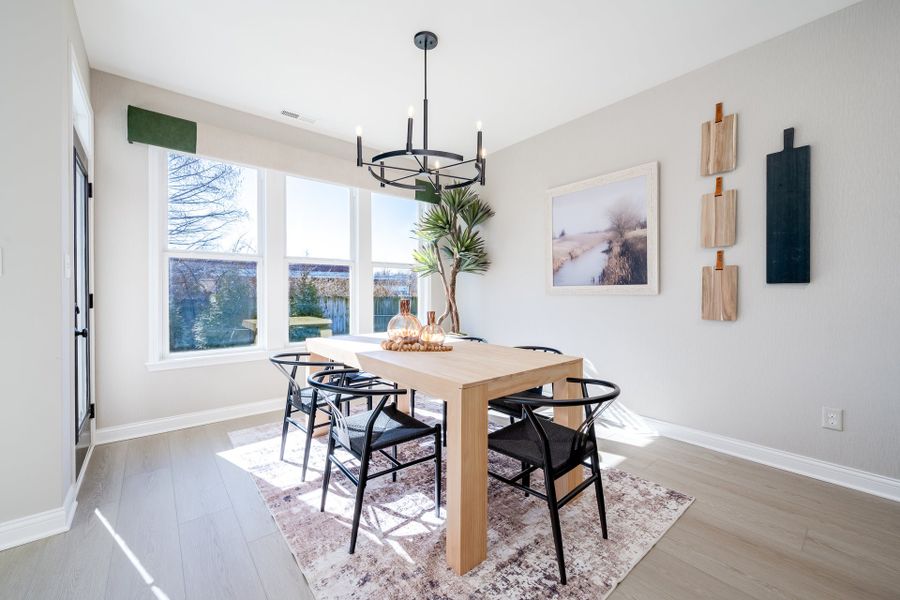 Representative furnished interior of a home built from the Magnolia by Fischer Homes in Vista Hills, Louisville (Image 18).