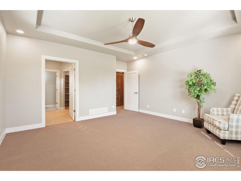Spacious, unfurnished interior of a new home in , Loveland (Image 19).
